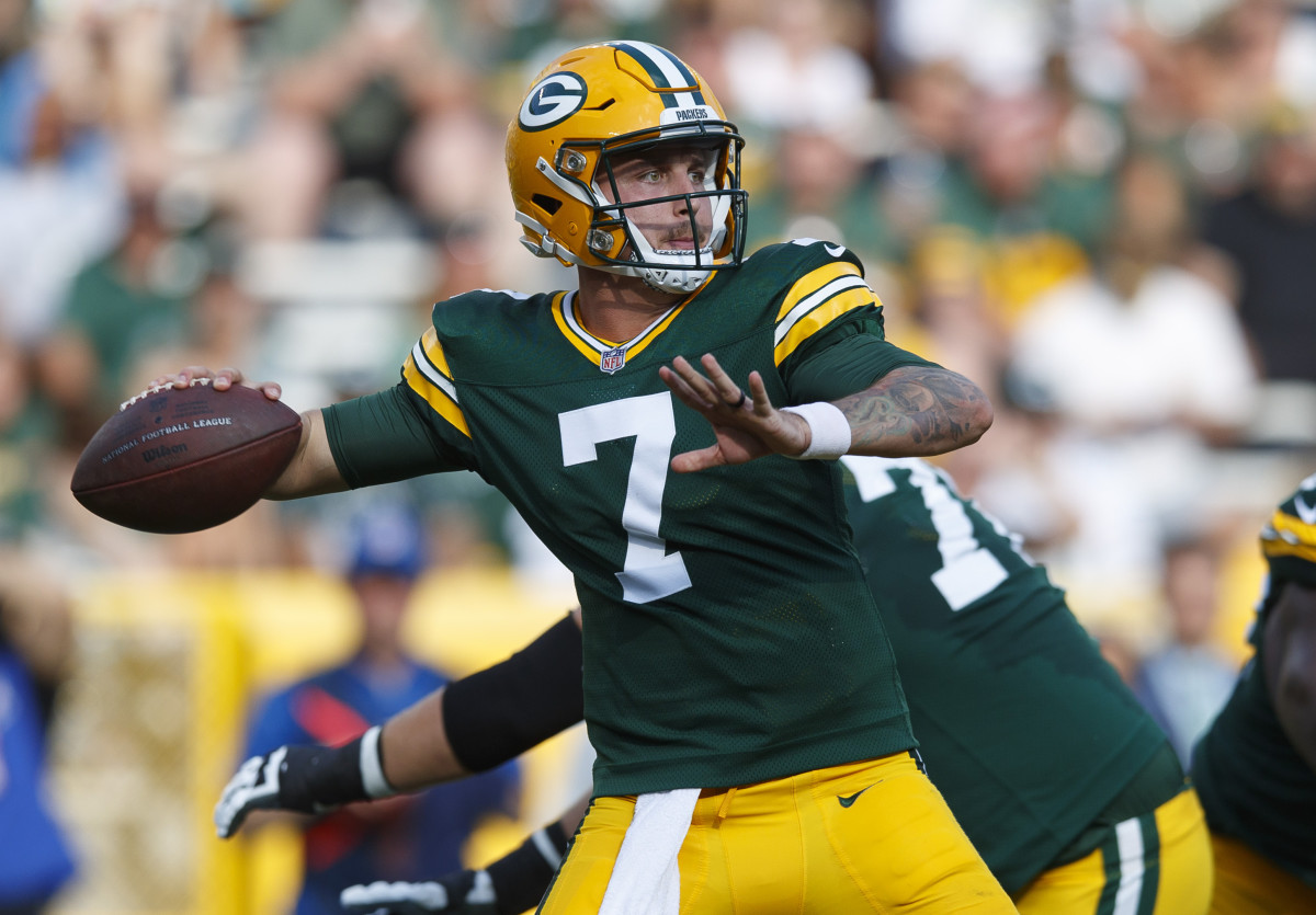 Green Bay Packers quarterback Kurt Benkert (7) throws a pass during the third quarter against the New York Jets at Lambeau Field.
